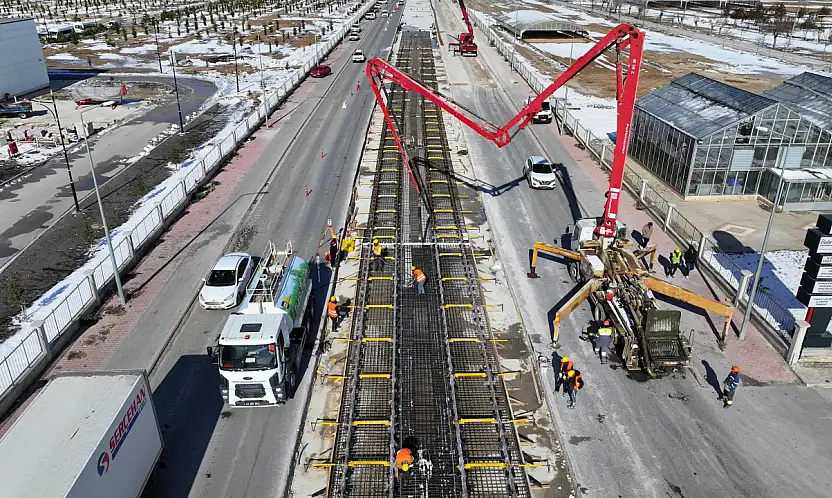 Konya'da Tramvay Mesaisi Başlıyor: 3 Cadde Trafiğe Kapatılacak!