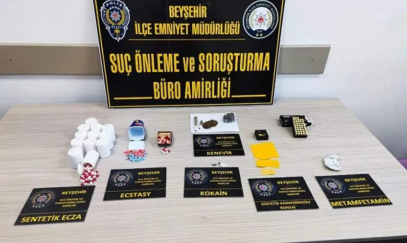Konya'da zehir deposuna baskın: Adeta cephanelik çıktı!