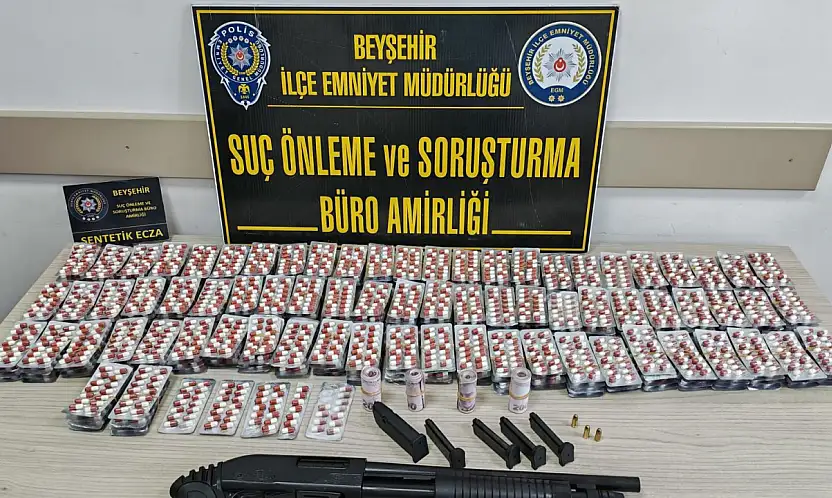 Konya'da zehir tacirlerine darbe! 5 şüpheli gözaltında