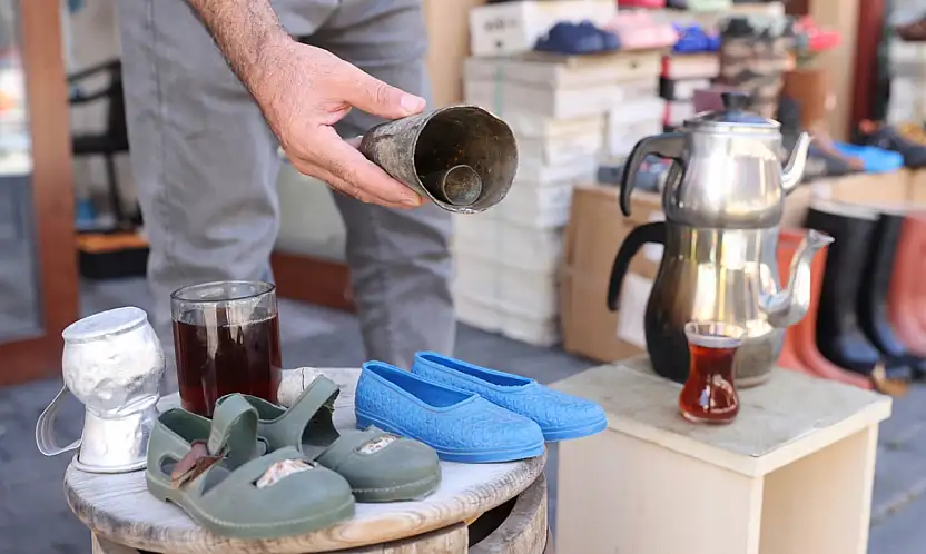 Konya'daki bu çarşıda merakın bedeli bir bardak çay!