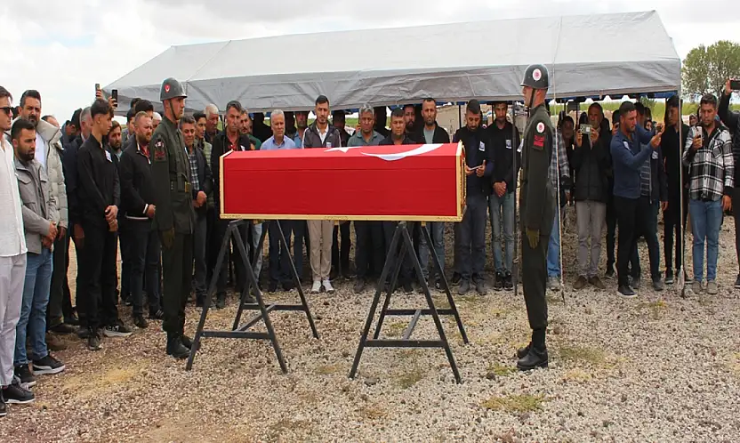 Konya'daki düğünde maganda kurşunuyla vefat etmişti! Uzman çavuş dualarla uğurlandı