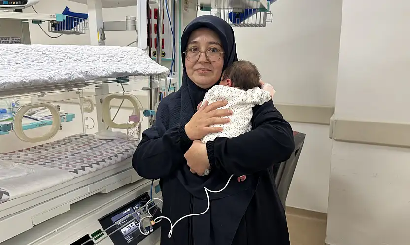 Konya'daki milimetrelik tedaviyle mutluluğa kavuştu!