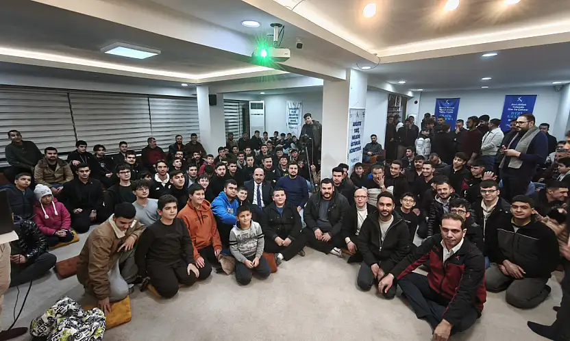 Konya'dan Türkiye'ye uzanan marka! Başkan Altay gençlerle buluştu