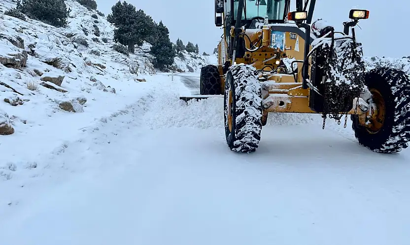 Konya karla mücadelede 24 saat teyakkuzda!