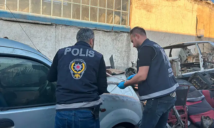 Konya merkezli 12 ilde dev 'Oto Kapan' operasyonu: 37 'Change' araca el konuldu!