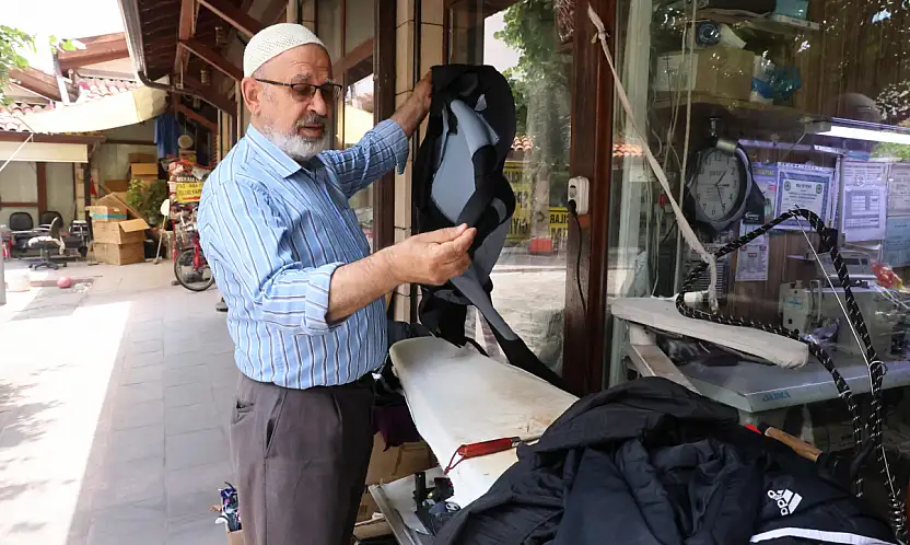 Konya'nın 53 yıllık 'Elbise Doktoru'ndan teknoloji itirafı!