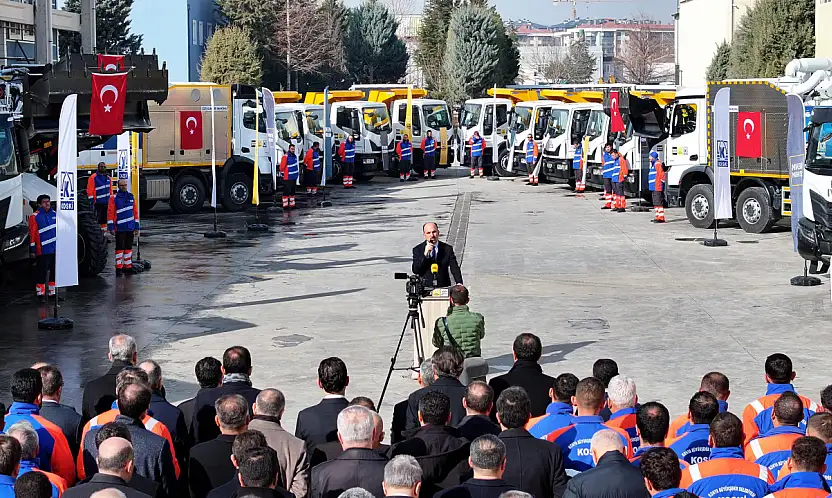 Konya'nın altyapı ordusu güçleniyor! KOSKİ'ye 19 yeni hizmet neferi