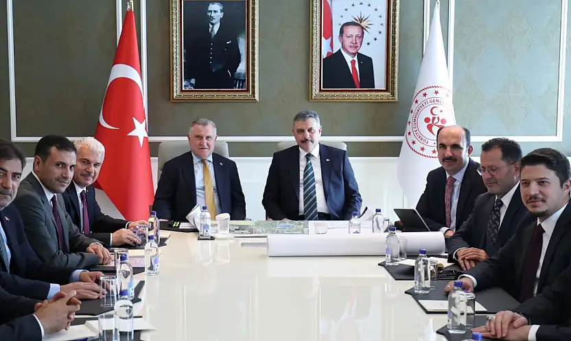 Konya'nın gençlik ve spor yatırımları Ankara'da ele alındı!