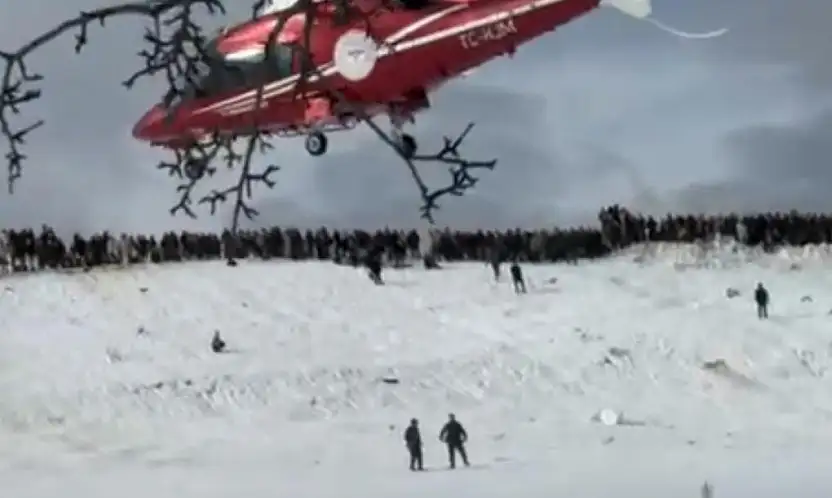 Konya'nın kayak merkezinde korkutan kaza! Hava ambulansı devreye girdi