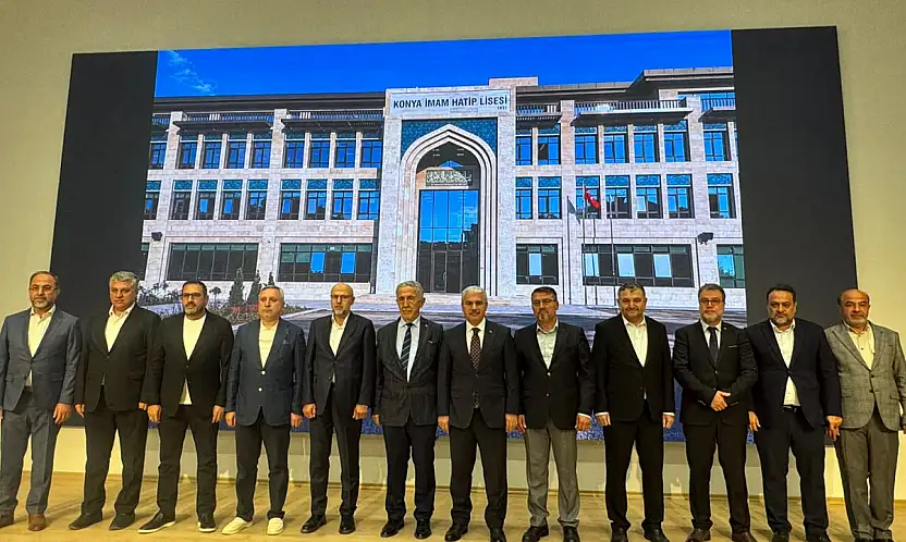 Konya'nın köklü eğitim yuvasında yeni başlangıç! İmam Hatip Lisesi kapılarını açtı
