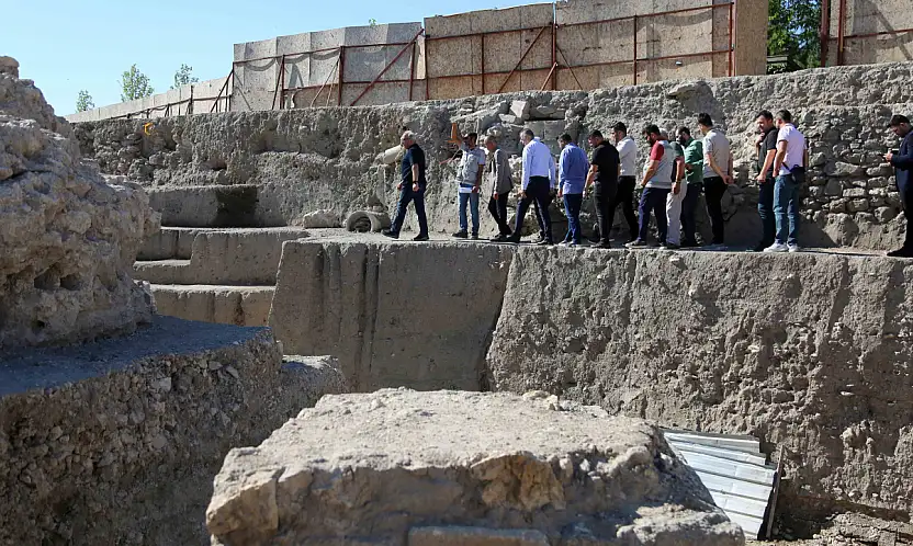 Konya'nın saklı tarihi geleceğe taşınıyor! Dünyanın gözü Meram'da