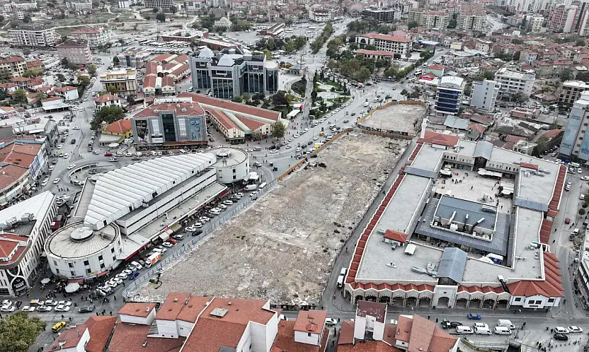 Konya'nın tarihi çarşısında dönüşümde ikinci perde kapandı