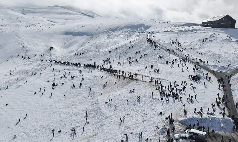 Konya'nın Uludağ'ında adım atacak yer kalmadı! Vatandaş teleferik istiyor!