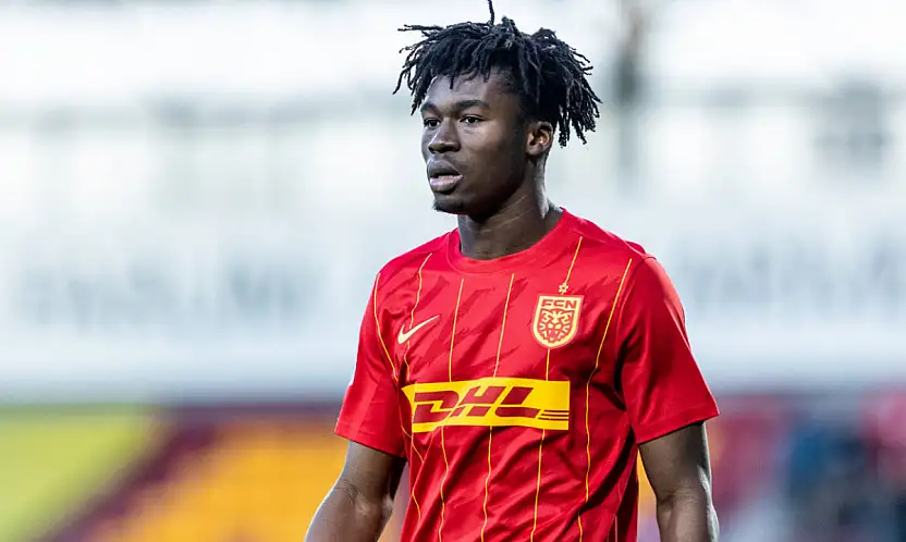 Konyaspor, Burkina Fasolu stoperi kadrosuna katıyor