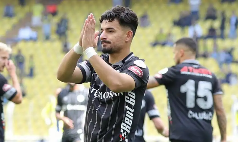 Konyaspor'da genç forvet takımdan ayrılıyor