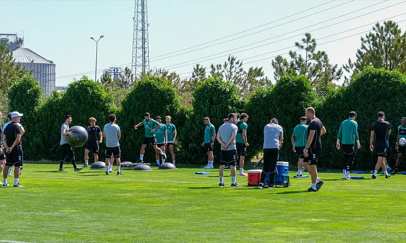 Konyaspor'da izin bitti! Rizespor mesaisi başlıyor