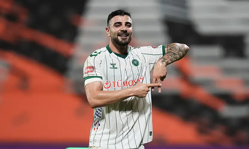 Konyaspor'da Palut'tan Adil Demirbağ'ın transfer durumu hakkında açıklama!
