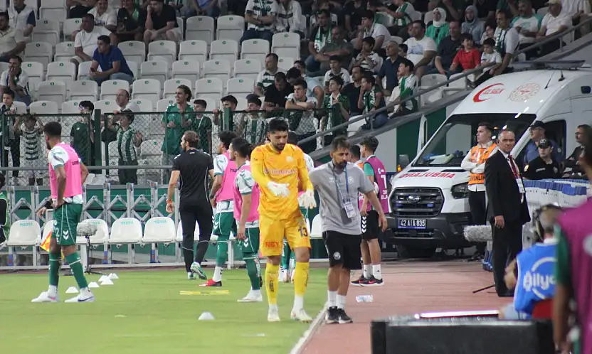 Konyaspor'da Palut'tan Bahadır açıklaması!
