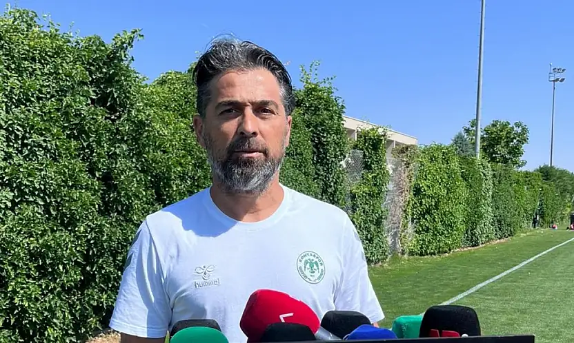 Konyaspor'da Palut yeni sezonun hedefi hakkında konuştu! 'Meydan Okuyan Konyaspor'