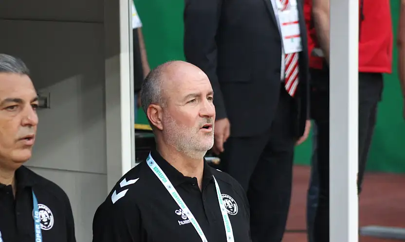 Konyaspor'da teknik heyetten Rizespor mağlubiyeti hakkında açıklama
