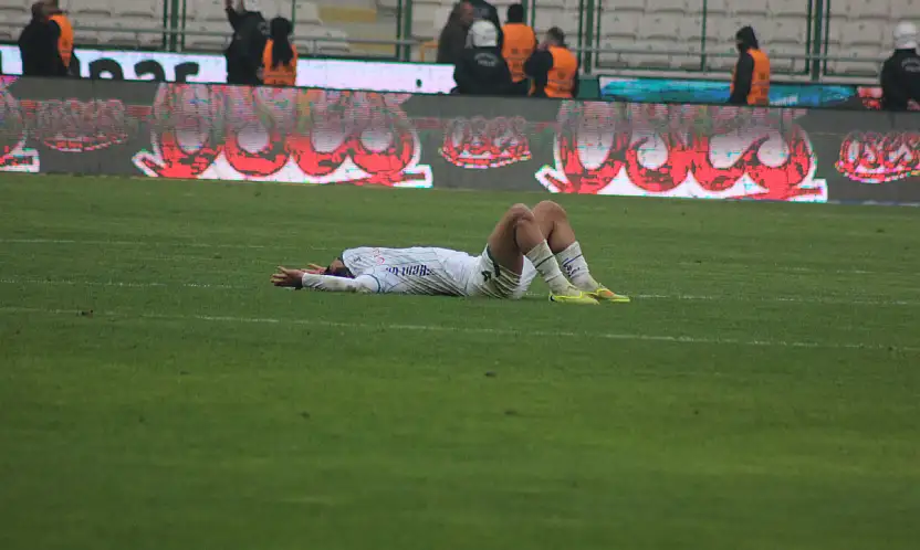 Konyaspor evinde 90+3'ye yıkıldı! Çok yazık oldu! 1-1