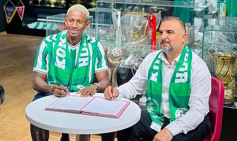 Konyaspor, iki Afrikalı oyuncuyu kadrosuna kattı