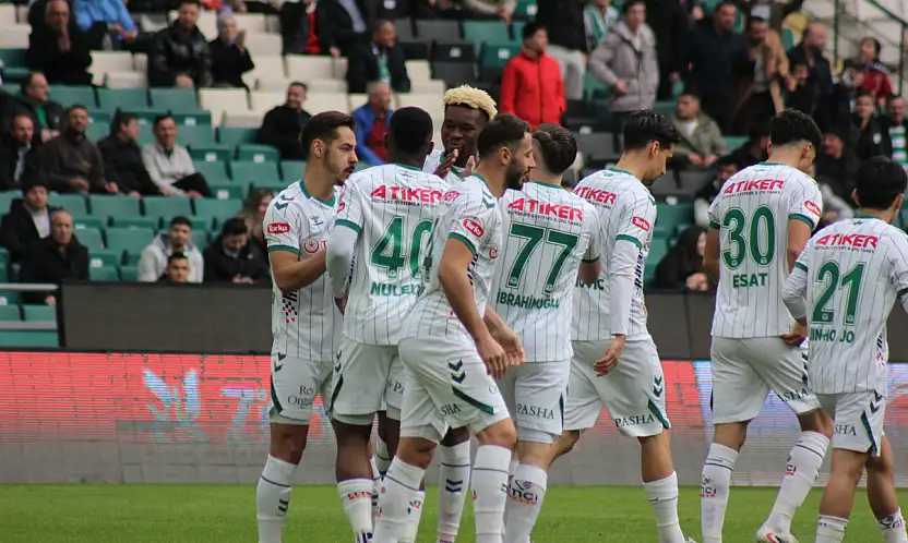 Konyaspor kupada evinde Aliağa'yı rahat geçti! 5-0