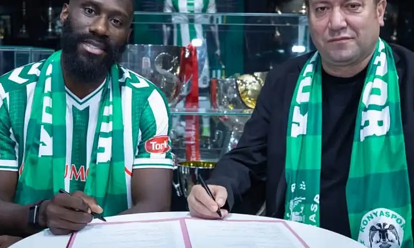 Konyaspor, sol bekine kavuştu! İmzalar atıldı