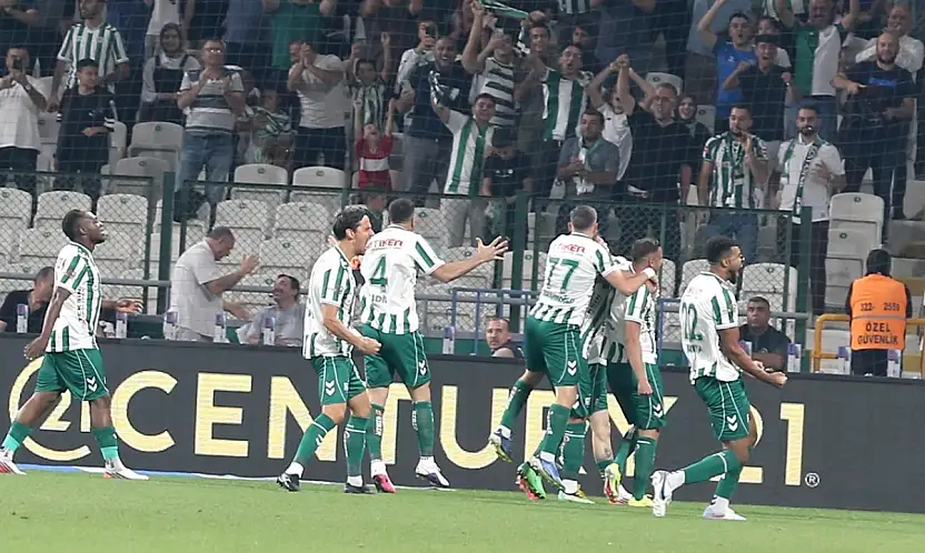 Konyaspor, Trabzonspor'u Devirdi! Anadolu Kartalı Av Sezonunu Açtı! 1-0