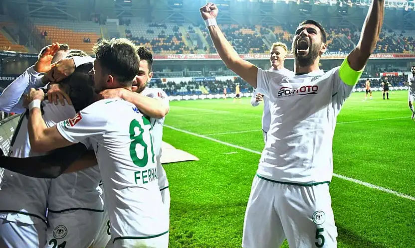 Konyaspor'un efsane futbolcusu antrenörlük kursuna başladı