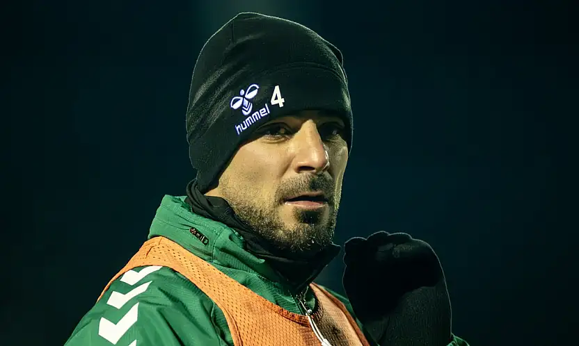 Konyasporlu stoper yeniden takıma döndü