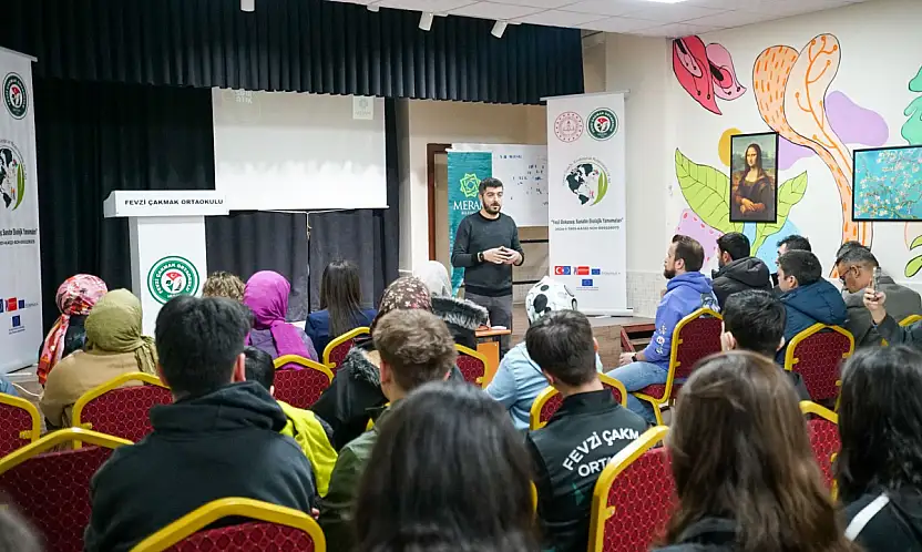 Meram'da velilere özel geri dönüşüm semineri