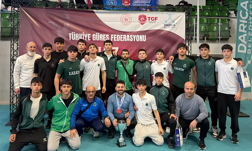 Minderde zirve Karatay'ın! U17 Grekoromen'de Türkiye Kupası Konya'ya geldi