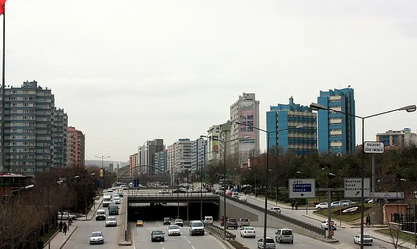 Sürücüler dikkat! Ankara Konya yolu ulaşıma kapatıldı!